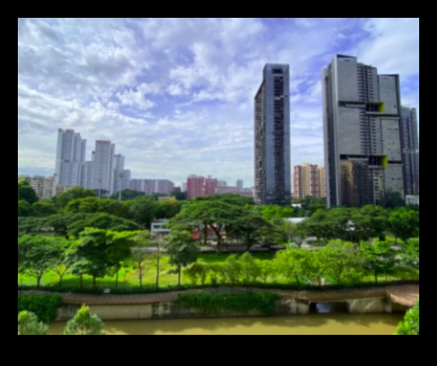 Превоз в градски пейзаж: Навигиране в градската джунгла с прецизност в търговски превозни средства