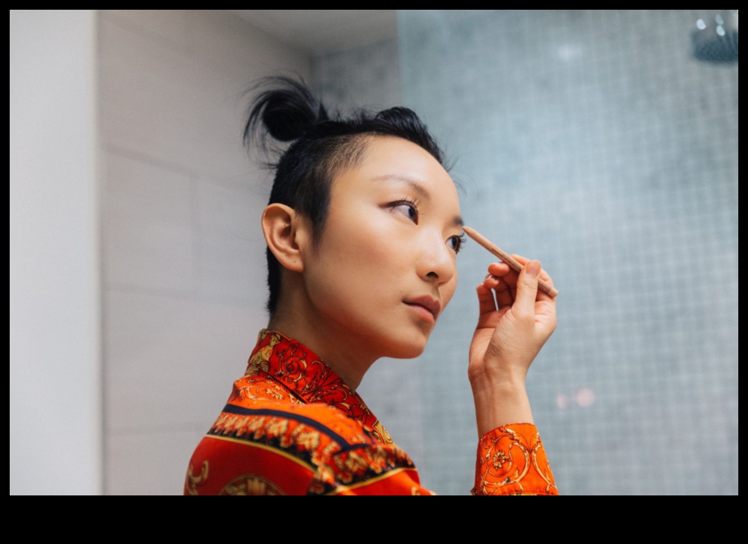 Glam без усилие: шикозни стилове за сияйна ежедневна визия