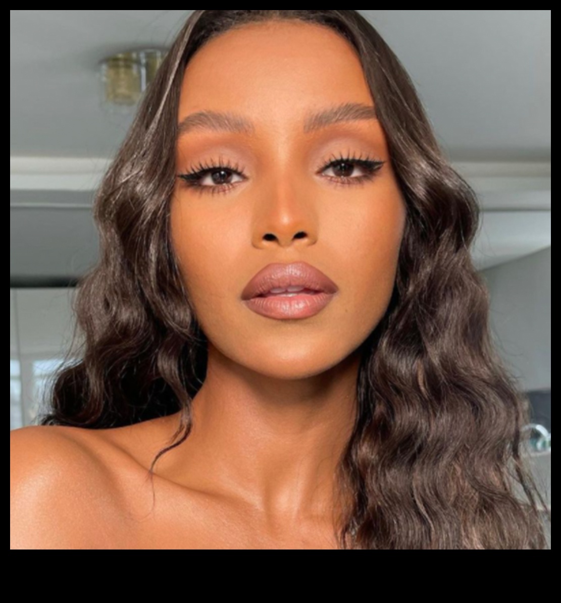 Glam без усилие: шикозни стилове за сияйна ежедневна визия