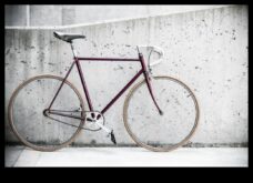 Vintage Velocity Върнете се назад във стихиите с винтидж мотоциклет