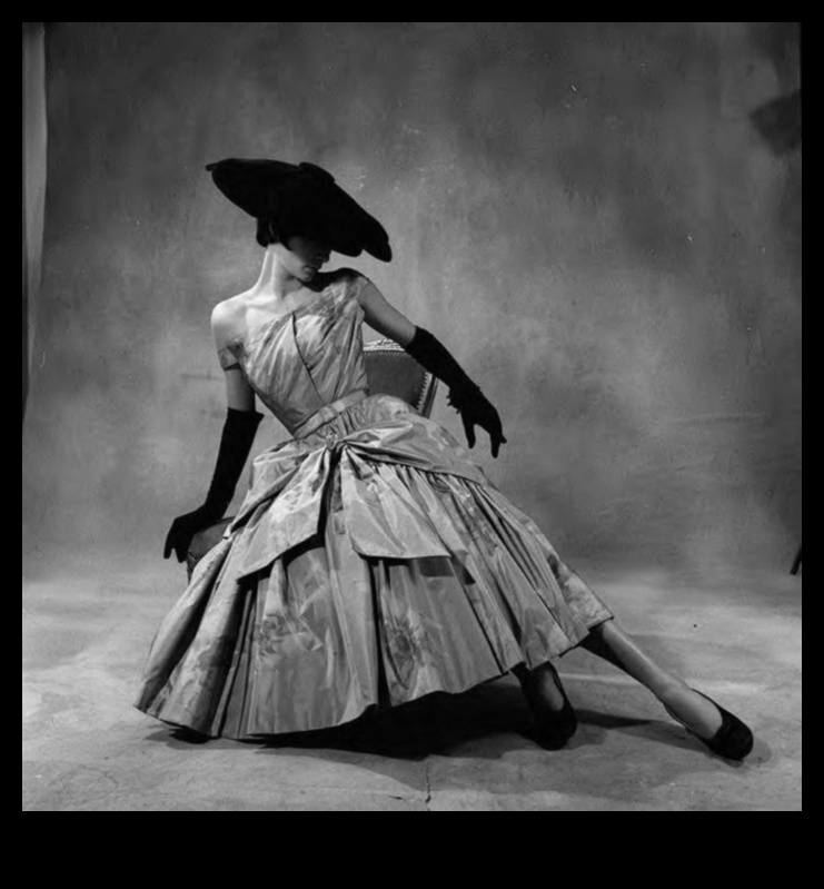 Шикозни класики: ретро тоалети за безкраен стил